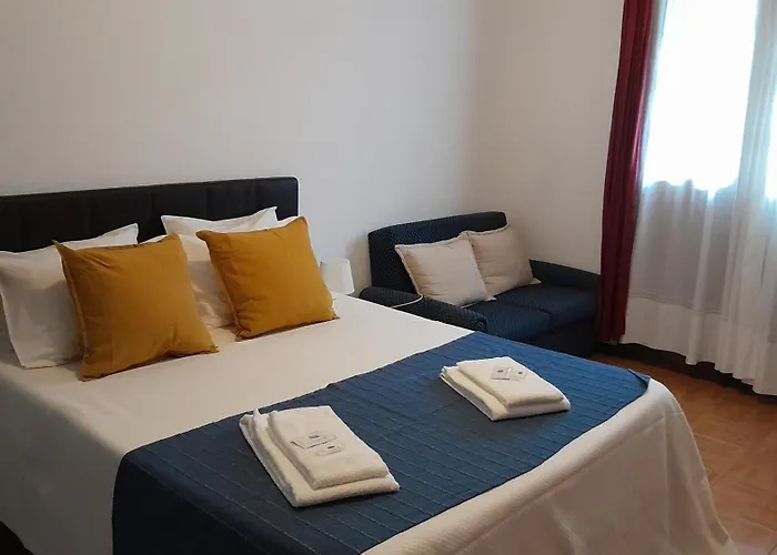 Serrana Πανσιόν 3*